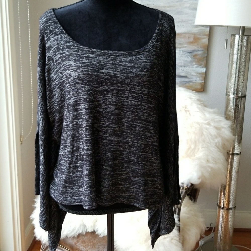 Rue 21 Batwing Kimono Sleeve Top